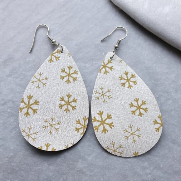 White Snowflakes Drop Earring - Picture 1 of 4
